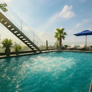 May De Ville Premier Hotel&Spa
